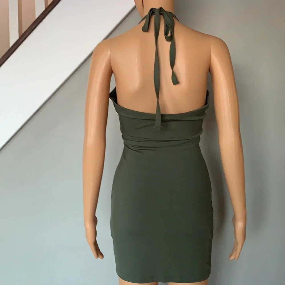 Dress - Picture 2 of 2